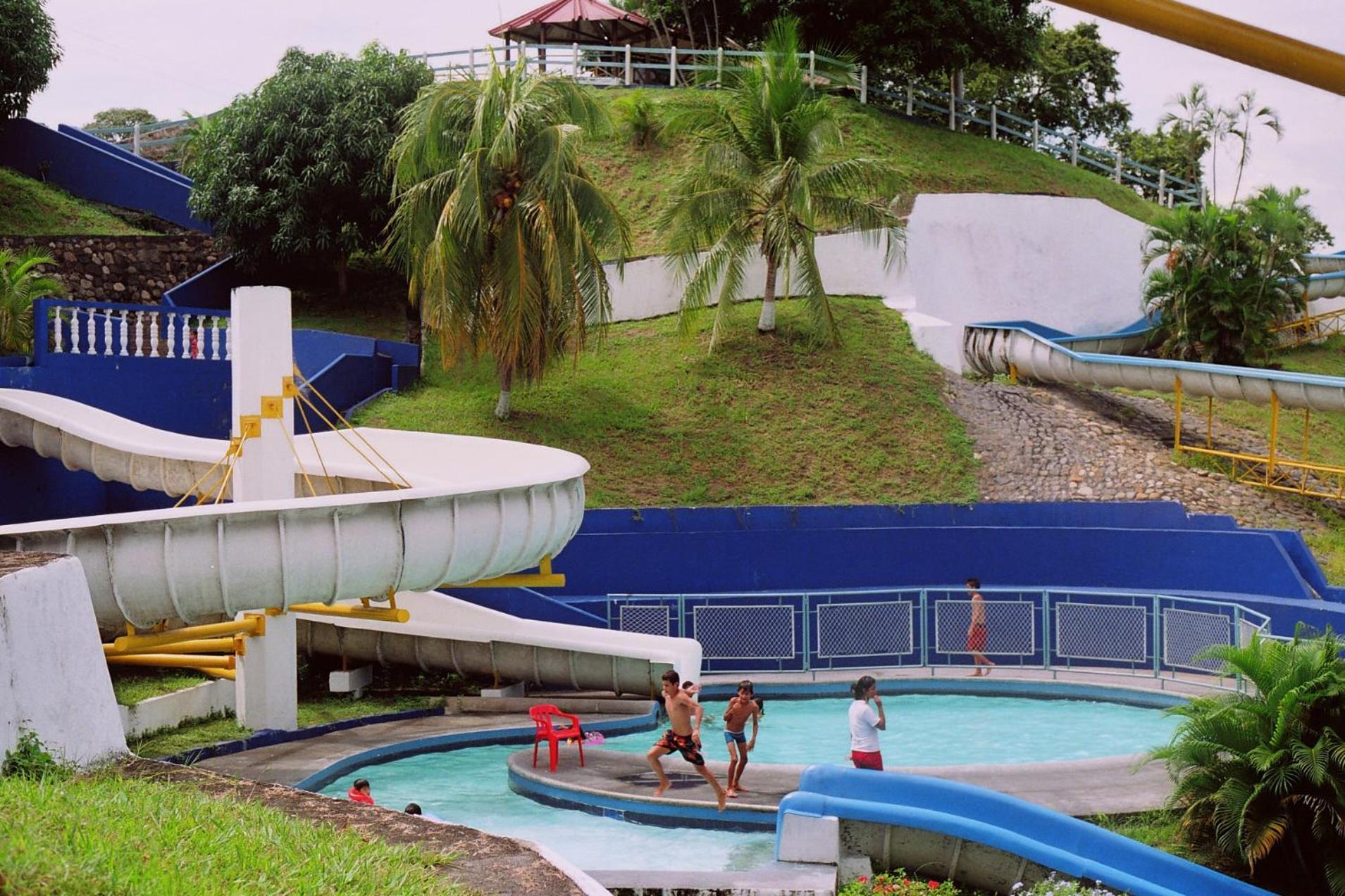 Hotel Y Parque Acuatico Agua Sol Alegria オンダ エクステリア 写真