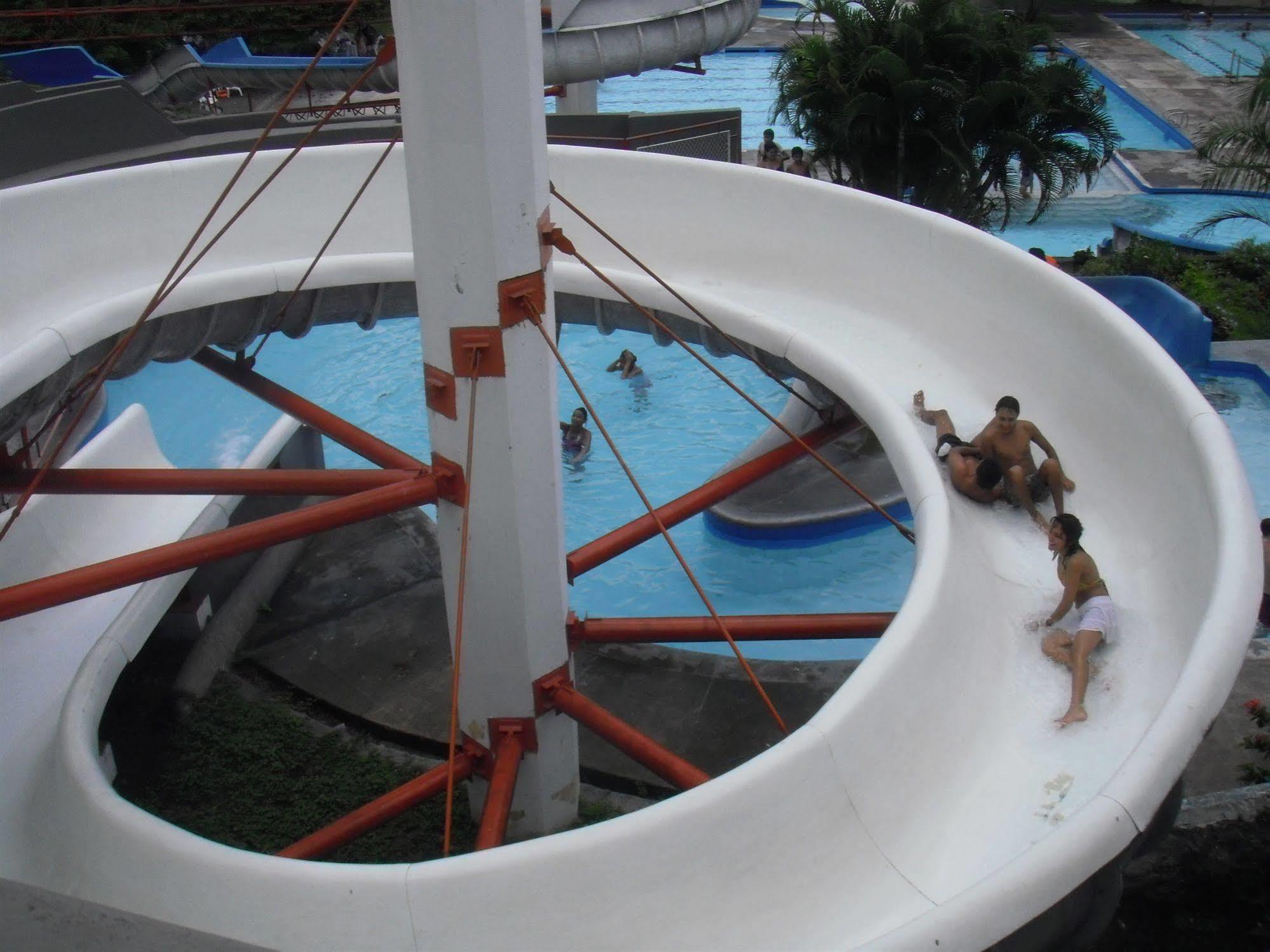 Hotel Y Parque Acuatico Agua Sol Alegria オンダ エクステリア 写真